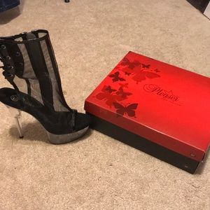 Dance Shoes/Bedroom (exotic) Shoes
